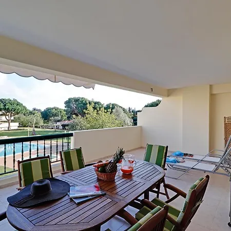Carob Tree Apartment